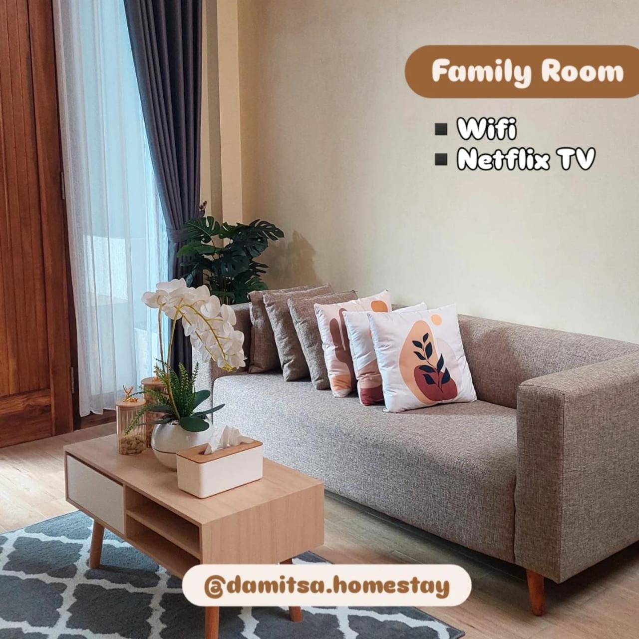 Damitsa Homestay Syariah Wonosobo Exterior photo
